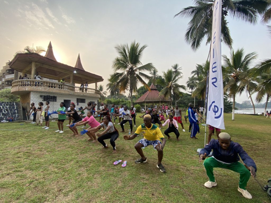 Séance fitness avec les apprenants de Pigier Cameroun